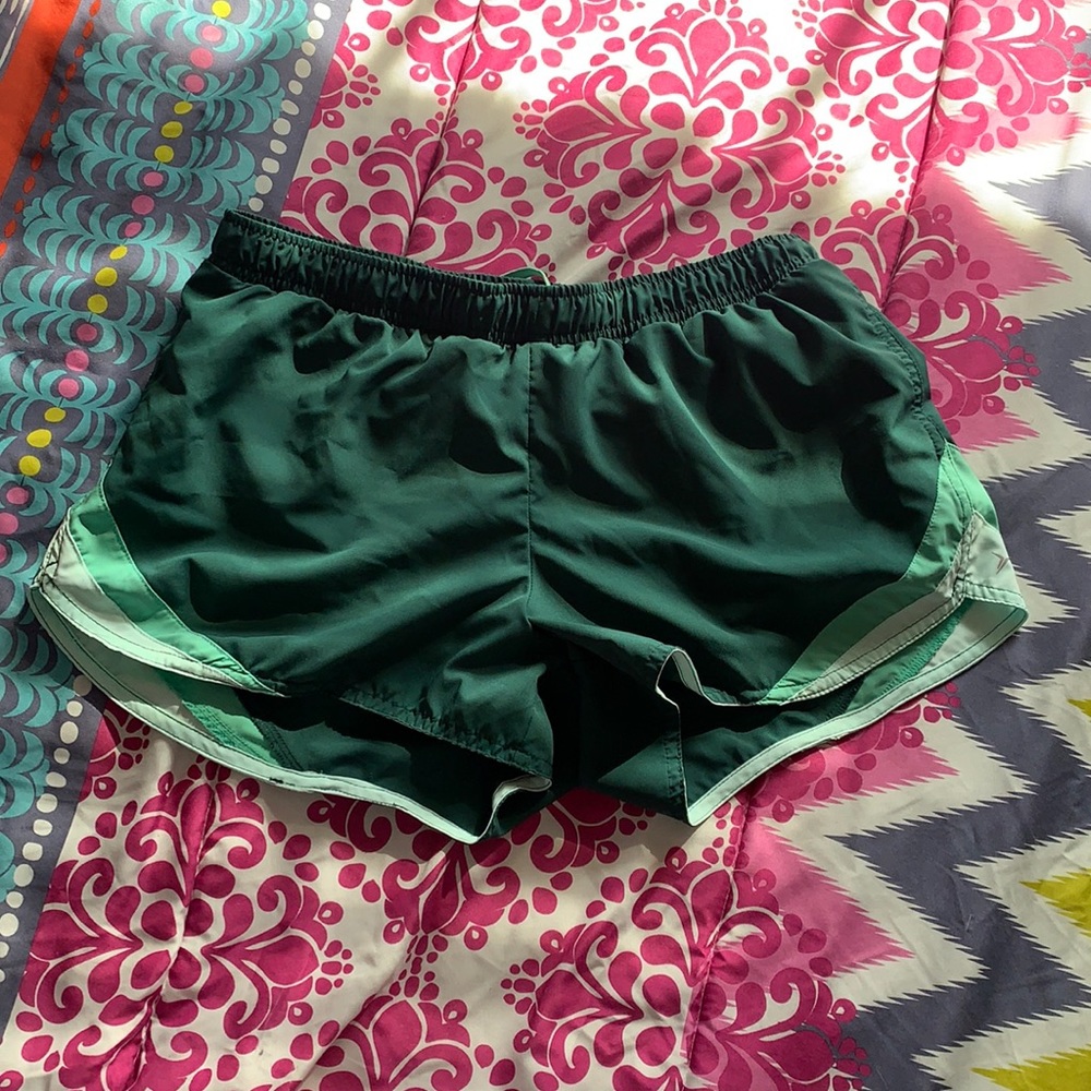 Dark green medium athletic shorts